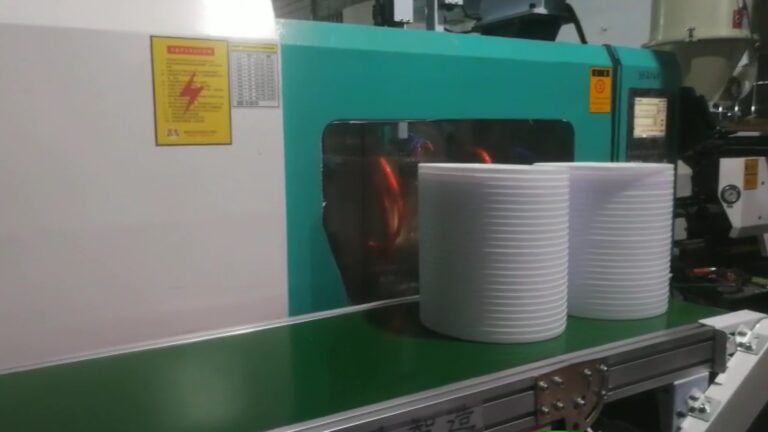 Injection moulding of cake turntable parts