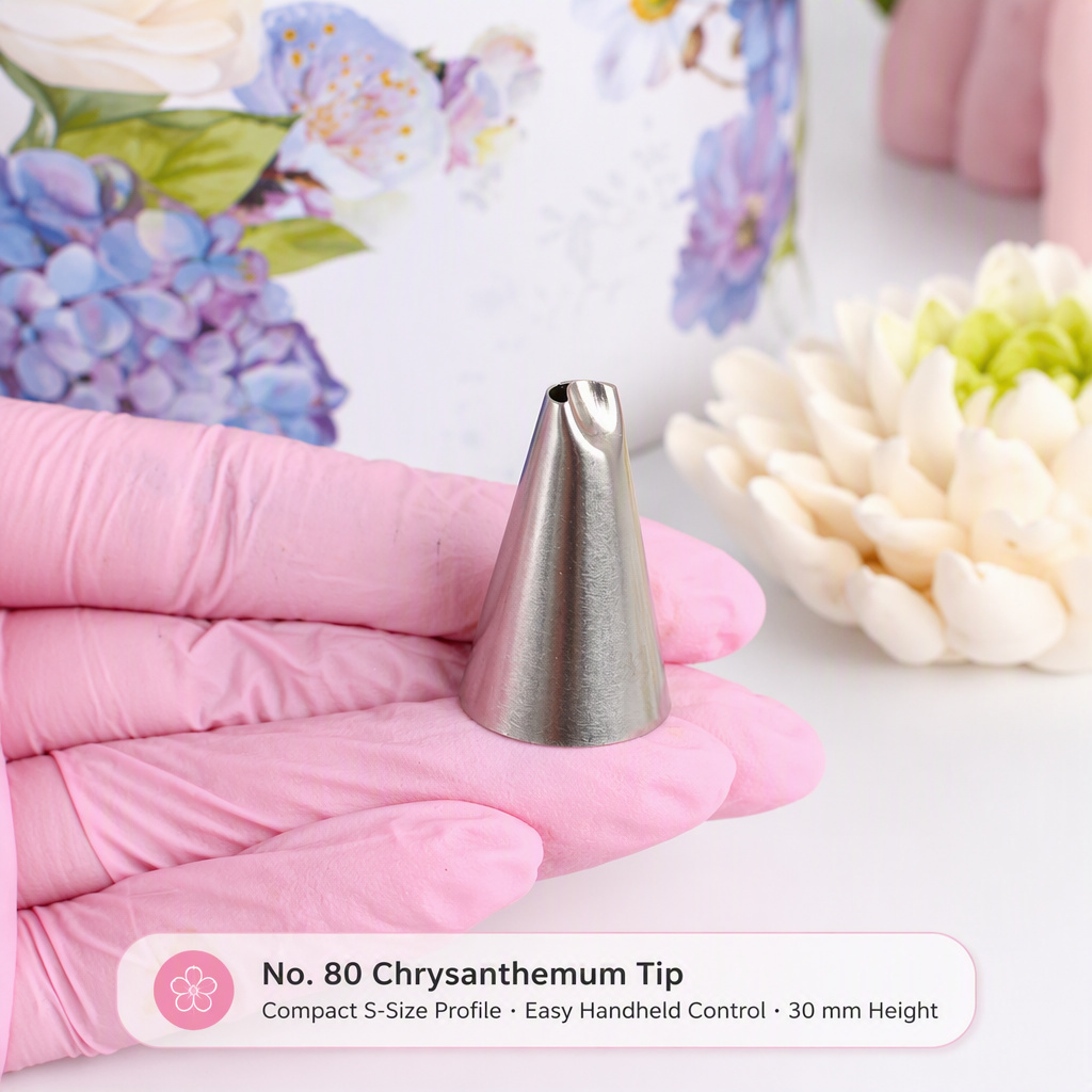 No. 80 chrysanthemum tip held in hand — compact small size profile, 30 mm height
